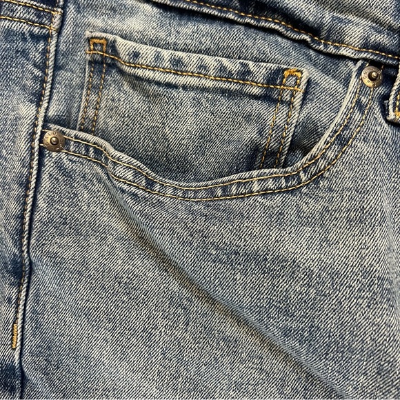 Denizen from Levi's 231 Athletic Fit Blue Jeans - Picture 6 of 8